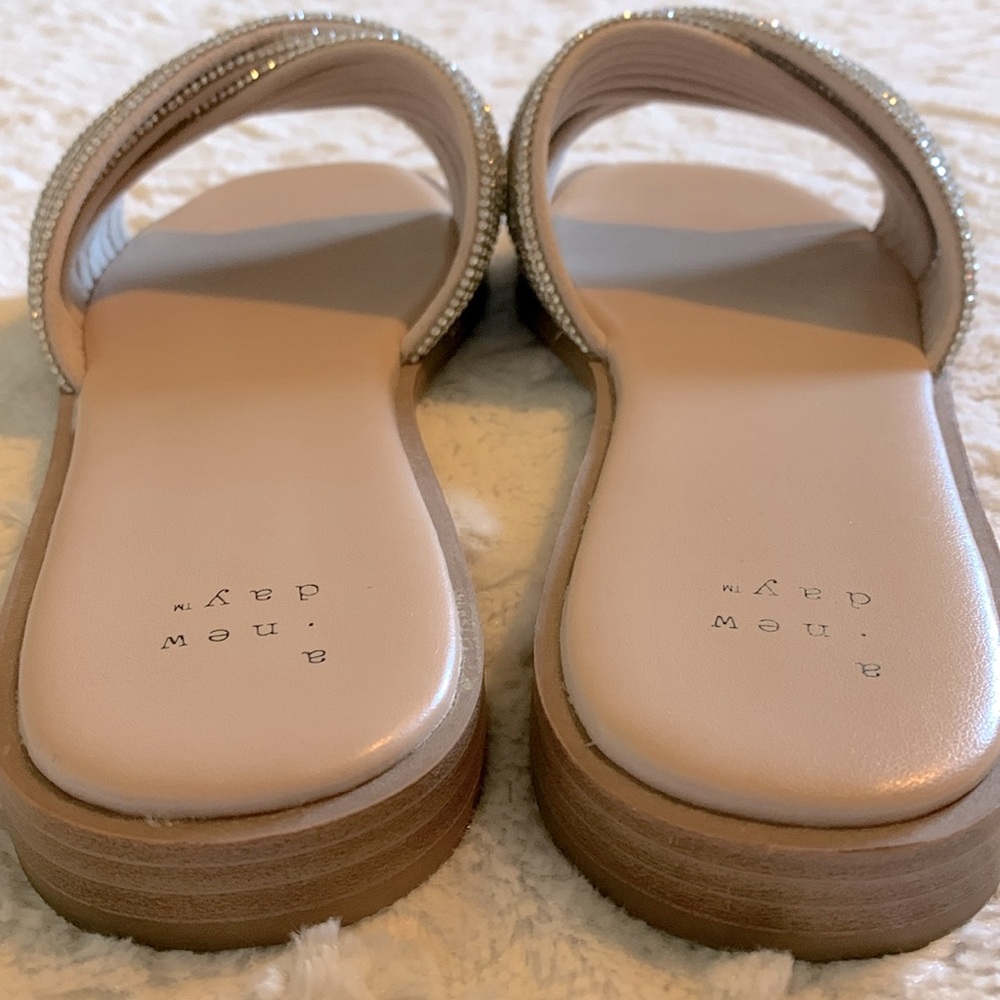 Silver Slides. - Picture 2 of 3